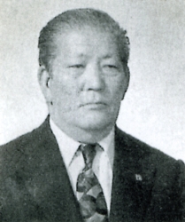허건