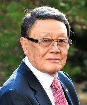 김수용