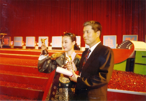 1993년 서편제 상해영화제-감독상, 여우주연상 수상