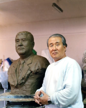 1990年 文博士 制作中